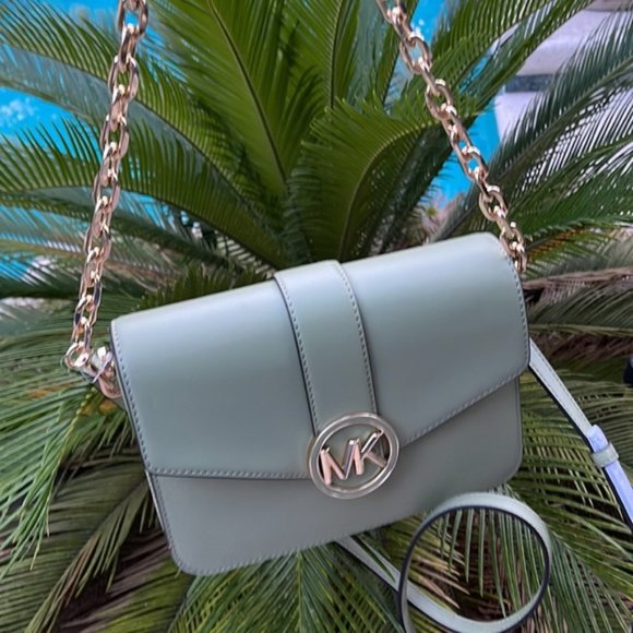 Michael Kors Carmen Medium Monogram Flap Crossbody Convertible Shoulder Bag - Picture 2 of 16